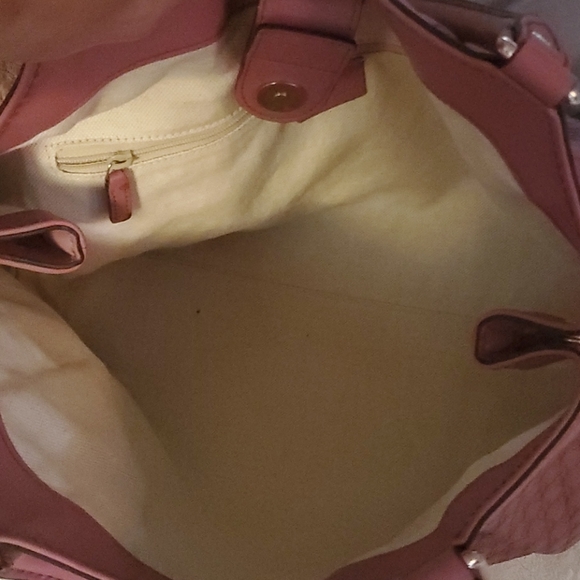 Plum Gucci Handbag - Picture 2 of 4